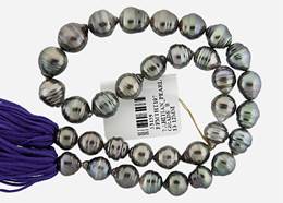 Tahitian Pearl 10mm to 12mm Graduated Drop (4)
