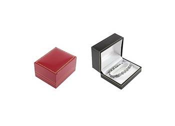 CLASSIC LEATHERETTE BANGLE OR WATCH BOX 17748-BX