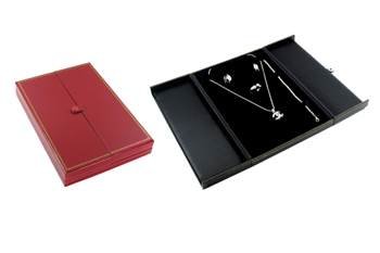 CLASSIC LEATHERETTE COMBINATION BOX 17781-BX