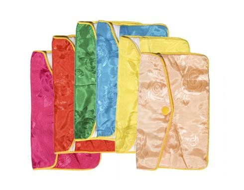 assorted color silk pouches size-e