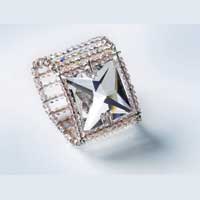 Wired Square Ring by swarovski